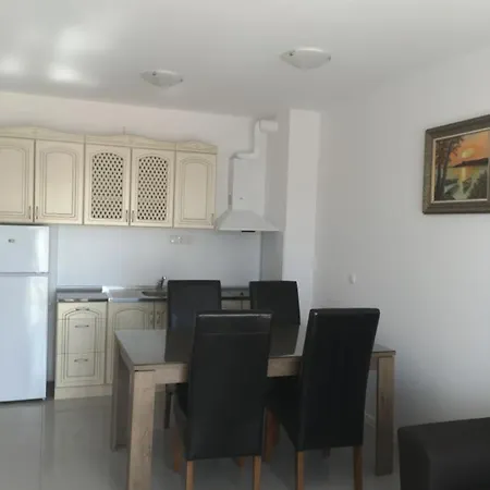 Apartament Луксозни Апартаменти Под Наем В Комплекс Грийн Лайф Созопол