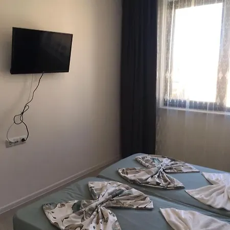 Apartament Луксозни Апартаменти Под Наем В Комплекс Грийн Лайф Созопол