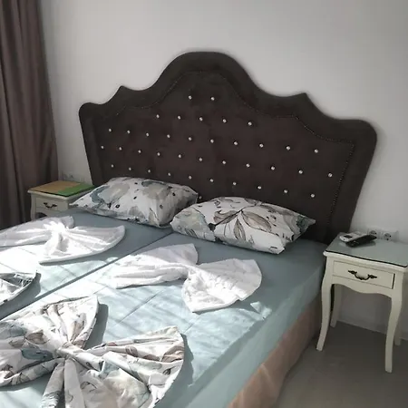 Луксозни Апартаменти Под Наем В Комплекс Грийн Лайф Созопол Apartament